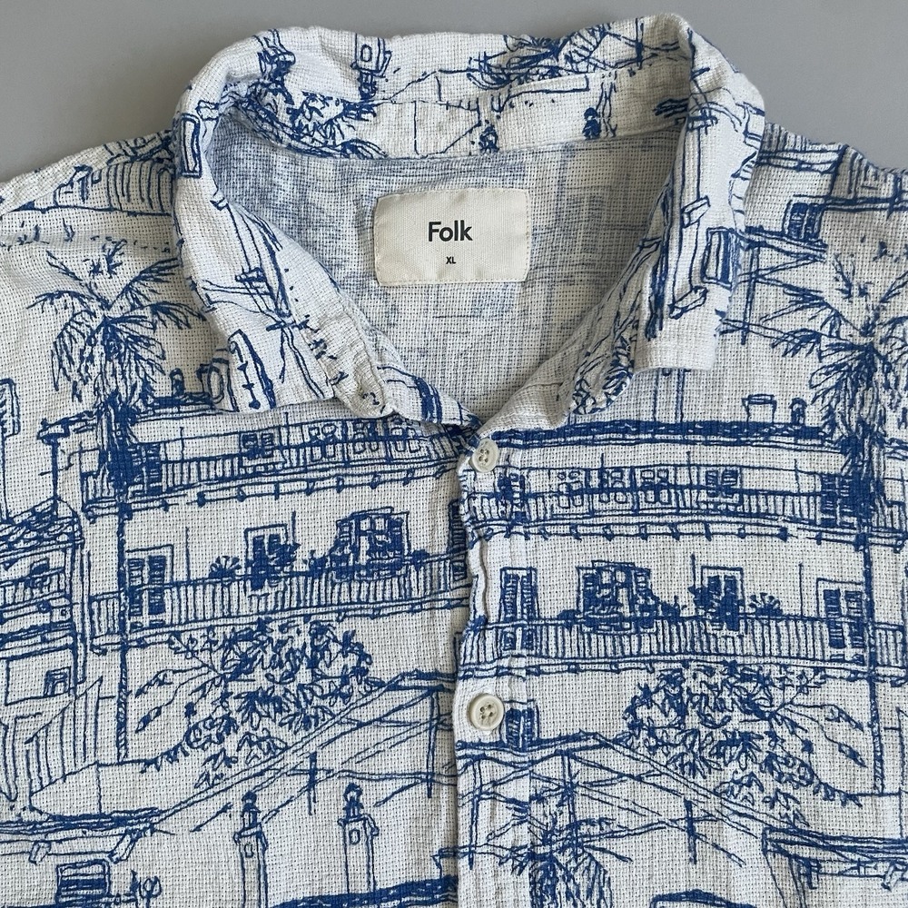 Folk Mens XL Blue White Print Short Sleeve Button Up Shirt 14055 Knit Beach EUC